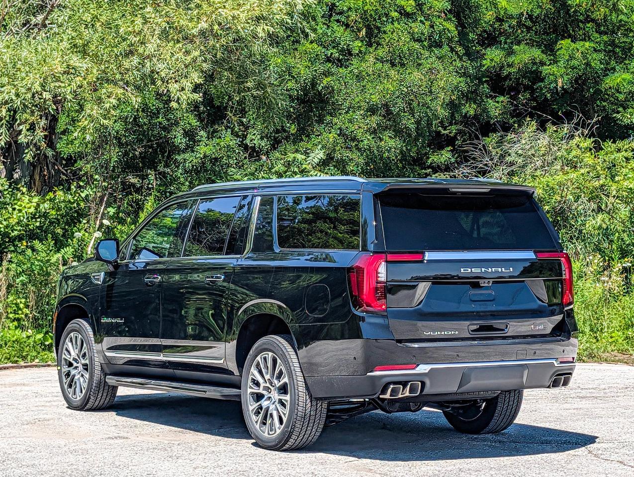 2026 GMC Yukon XL Denali Photo