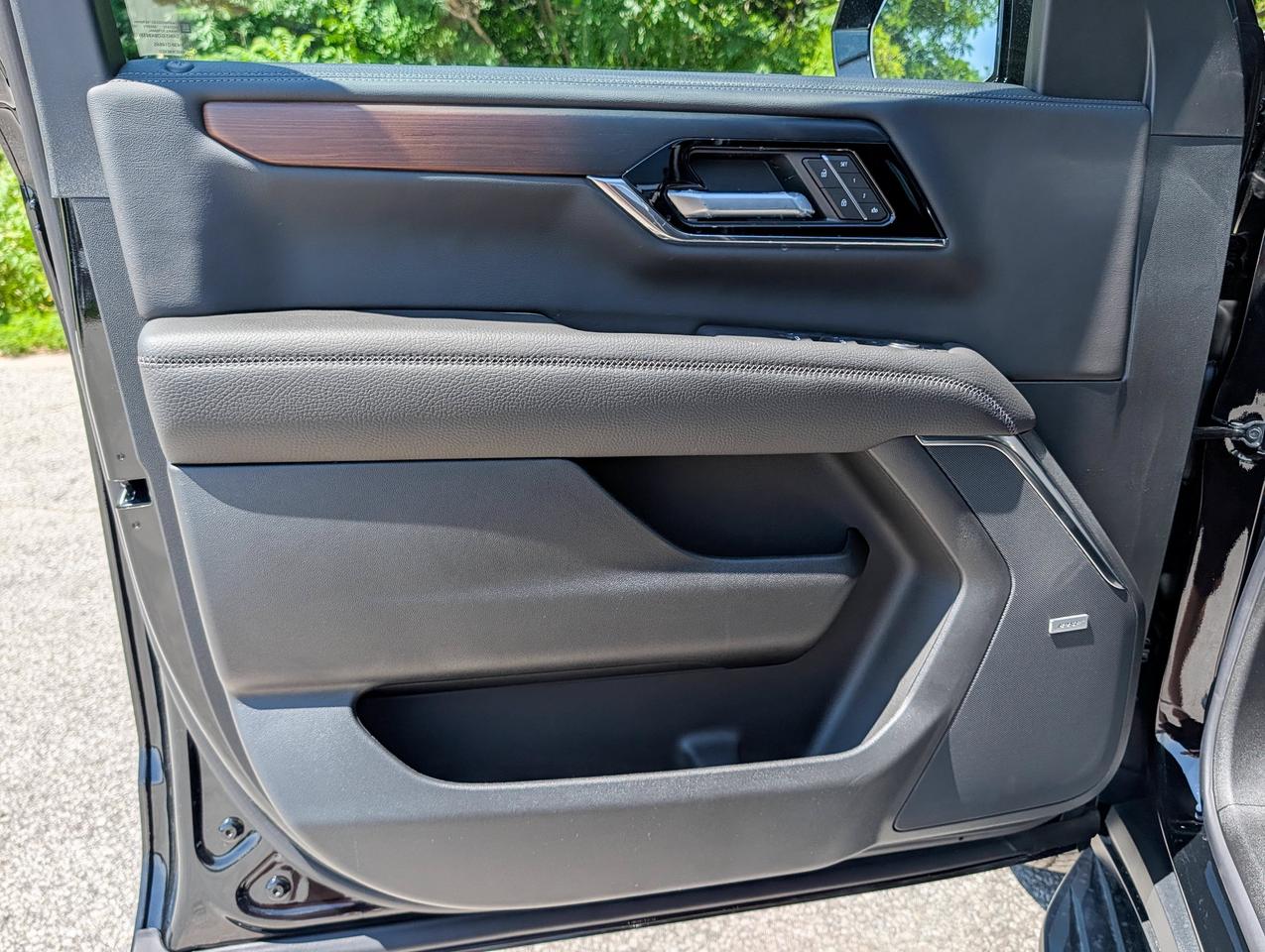 2026 GMC Yukon XL Denali Photo