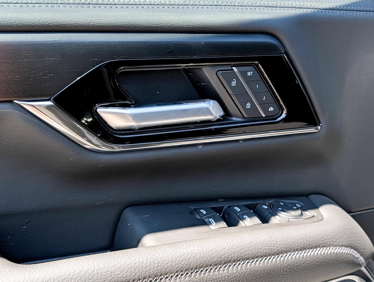 2026 GMC Yukon XL Denali Photo