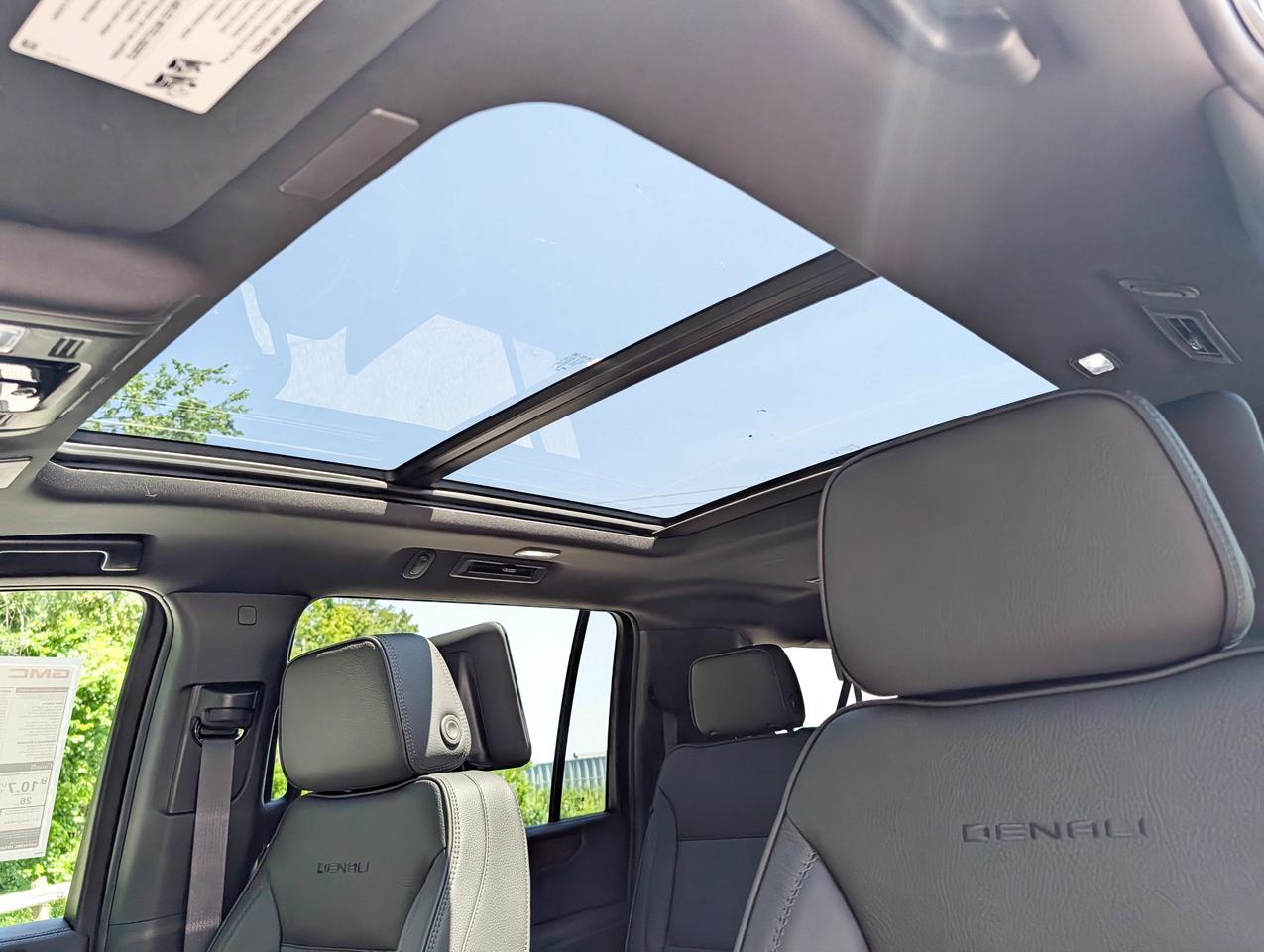 2026 GMC Yukon XL Denali Photo