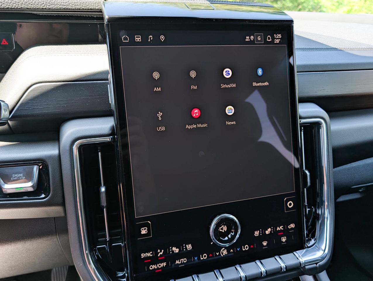 2026 GMC Yukon XL Denali Photo