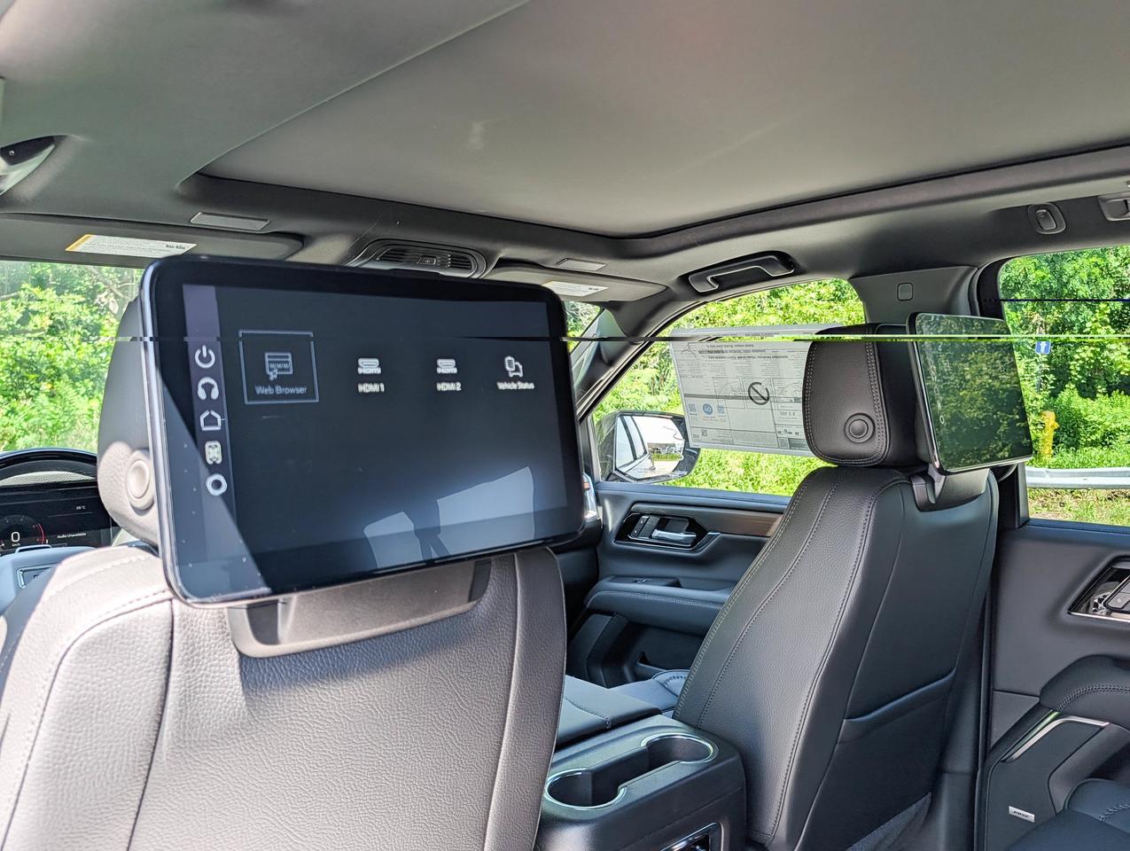 2026 GMC Yukon XL Denali Photo