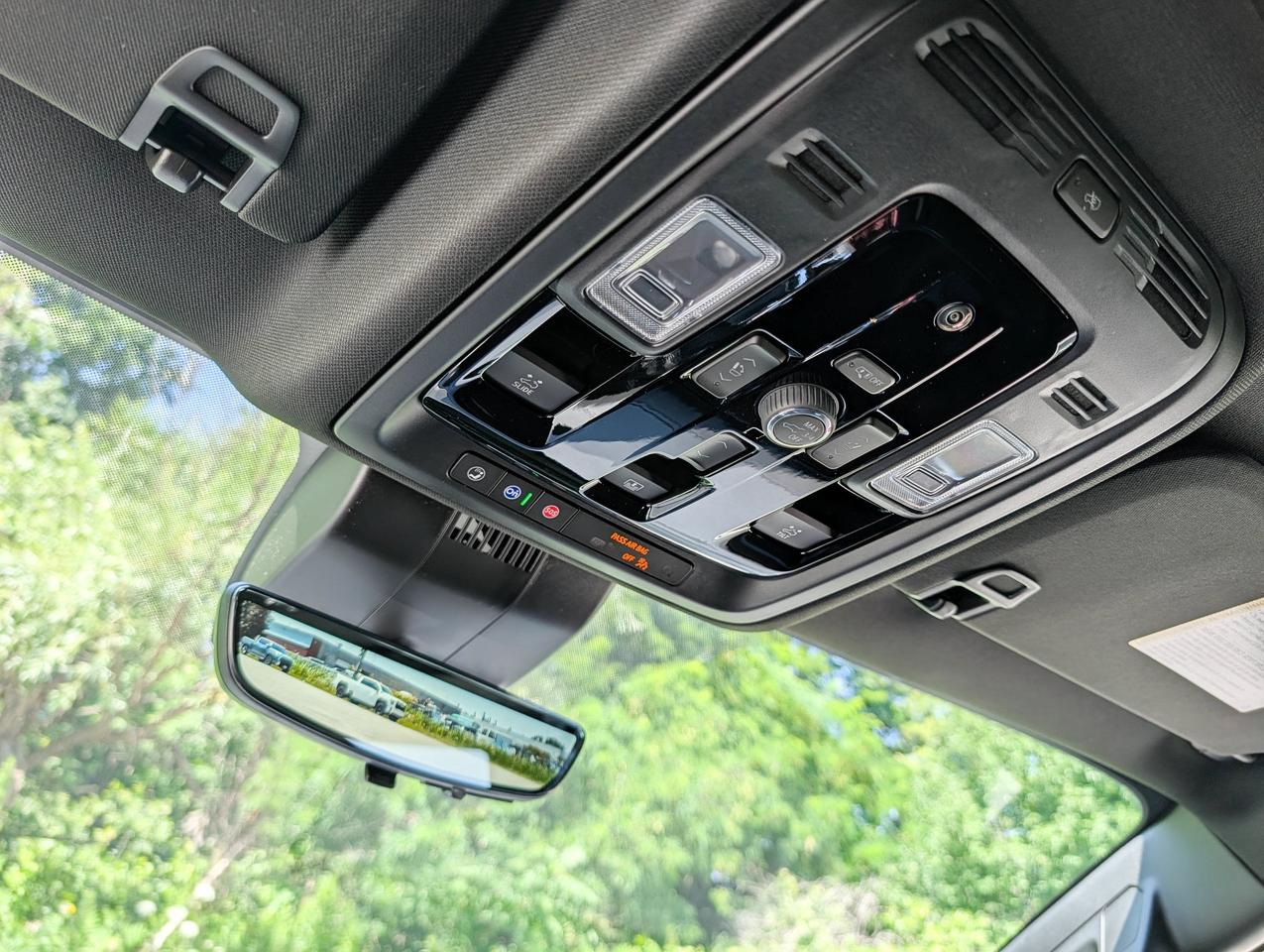 2026 GMC Yukon XL Denali Photo
