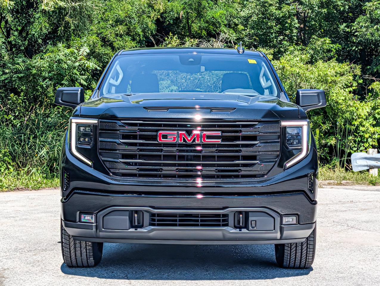 2026 GMC Sierra 1500 ELEVATION Photo3