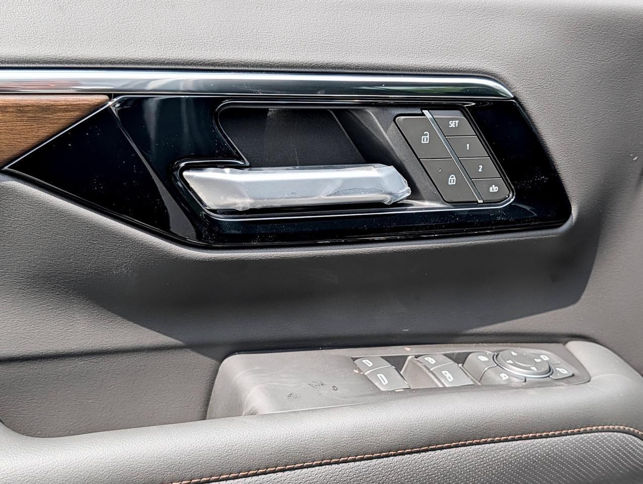 2026 Chevrolet Tahoe HIGH COUNTRY Photo