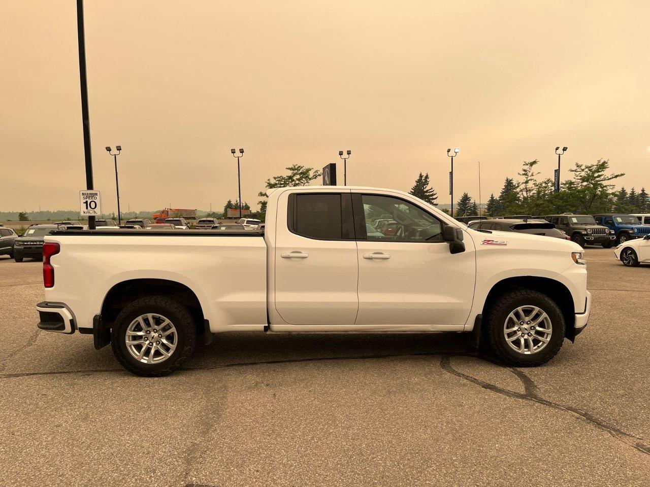 2019 Chevrolet Silverado 1500 4WD Double Cab 147'' WB RST Photo