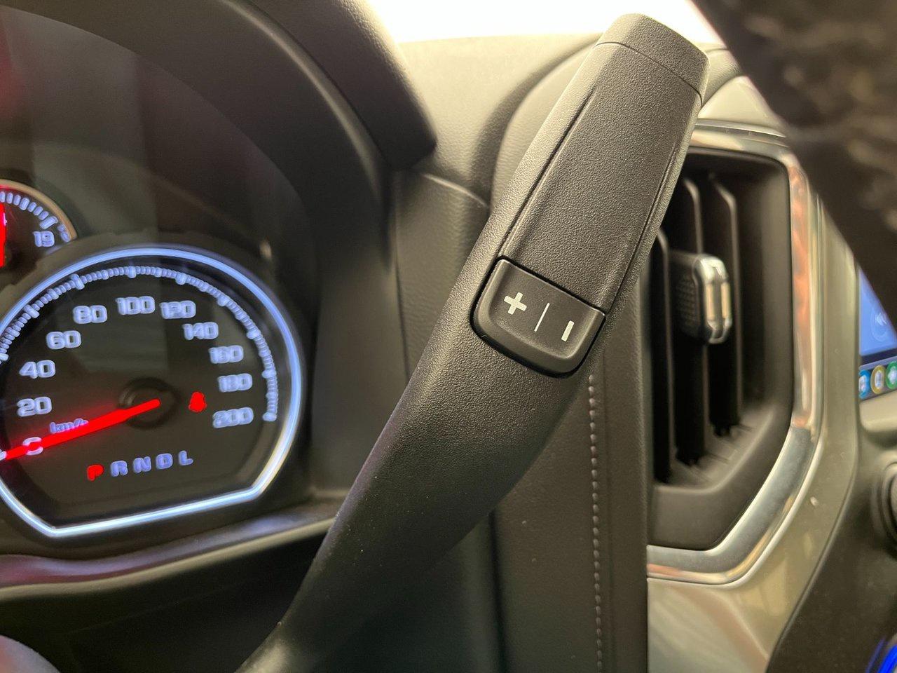 2019 Chevrolet Silverado 1500 4WD Double Cab 147'' WB RST Photo