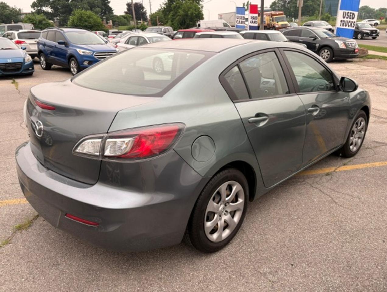 2012 Mazda MAZDA3 GX Photo3