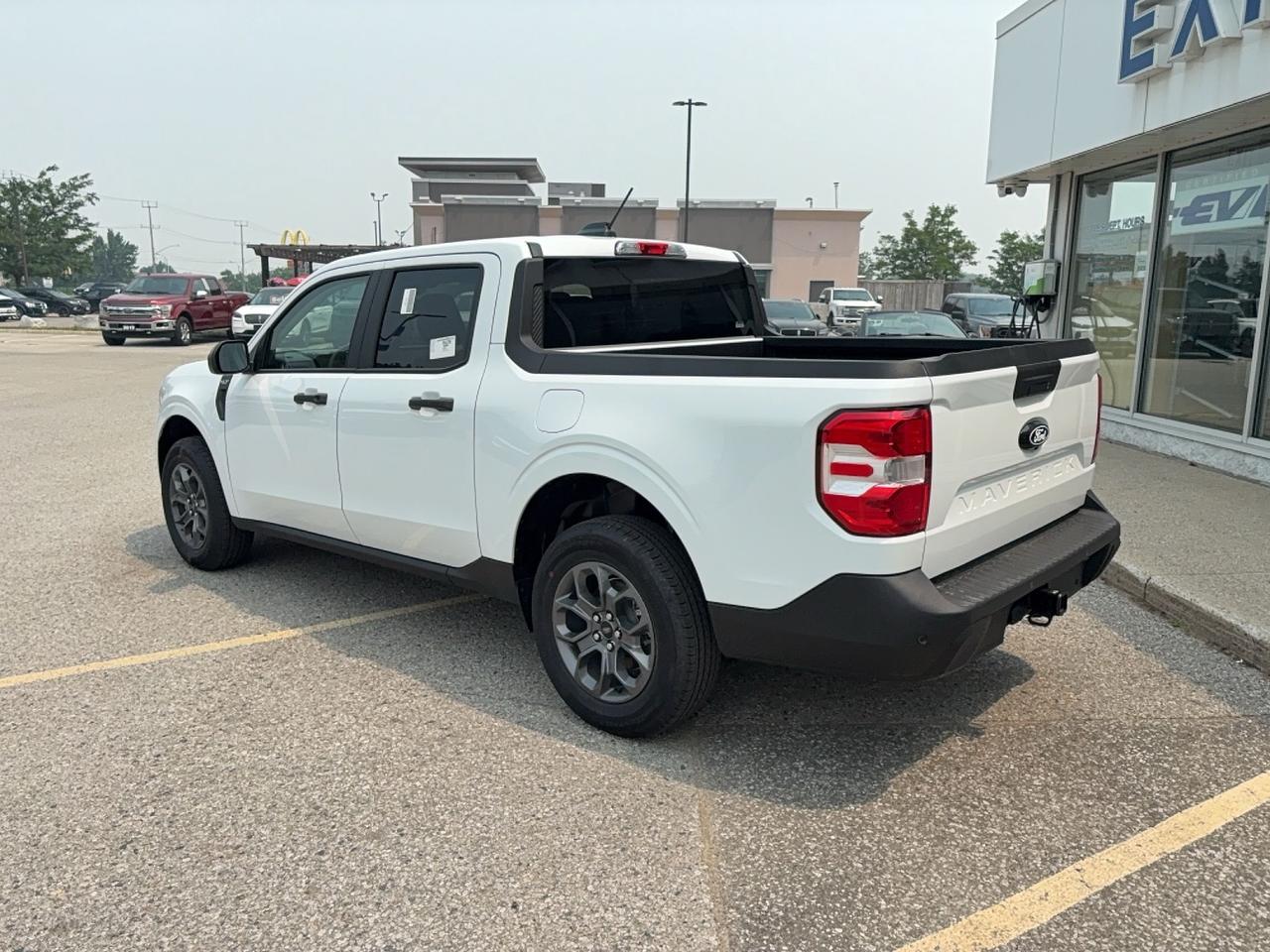 2026 Ford Maverick XLT, CO-PILOT 360, 4K TOW PKG, BEDLINER SPRAY IN Photo3