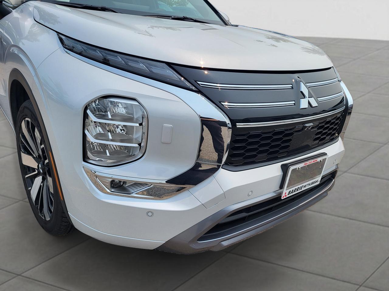2025 Mitsubishi Outlander GT Photo