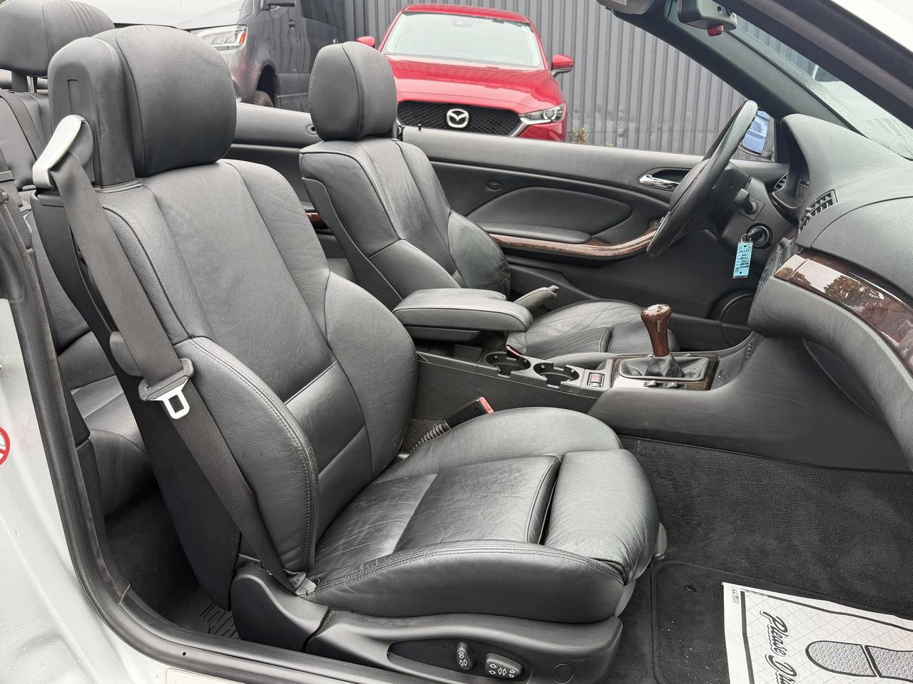 2001 BMW 330Ci Premium Photo