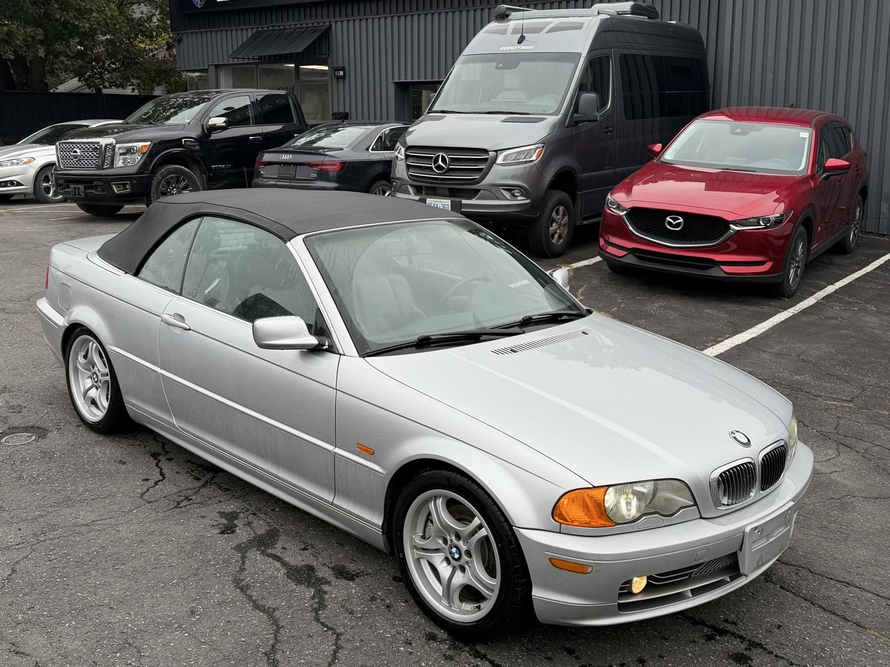 2001 BMW 330Ci Premium Photo