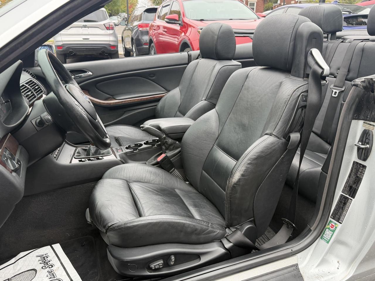 2001 BMW 330Ci Premium Photo