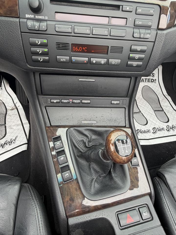 2001 BMW 330Ci Premium Photo