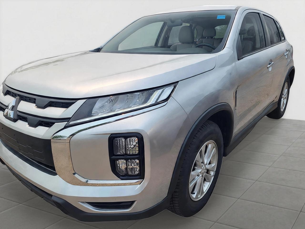 2022 Mitsubishi RVR SE Photo