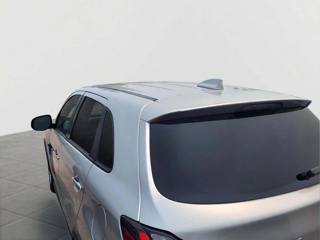 2022 Mitsubishi RVR SE Photo
