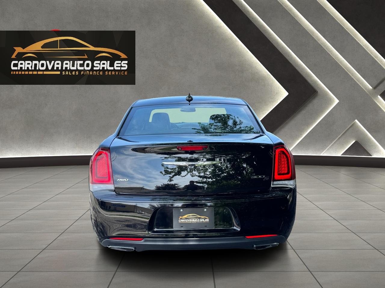 2018 Chrysler 300 300S AWD+New Tires+Brakes+Leather Photo