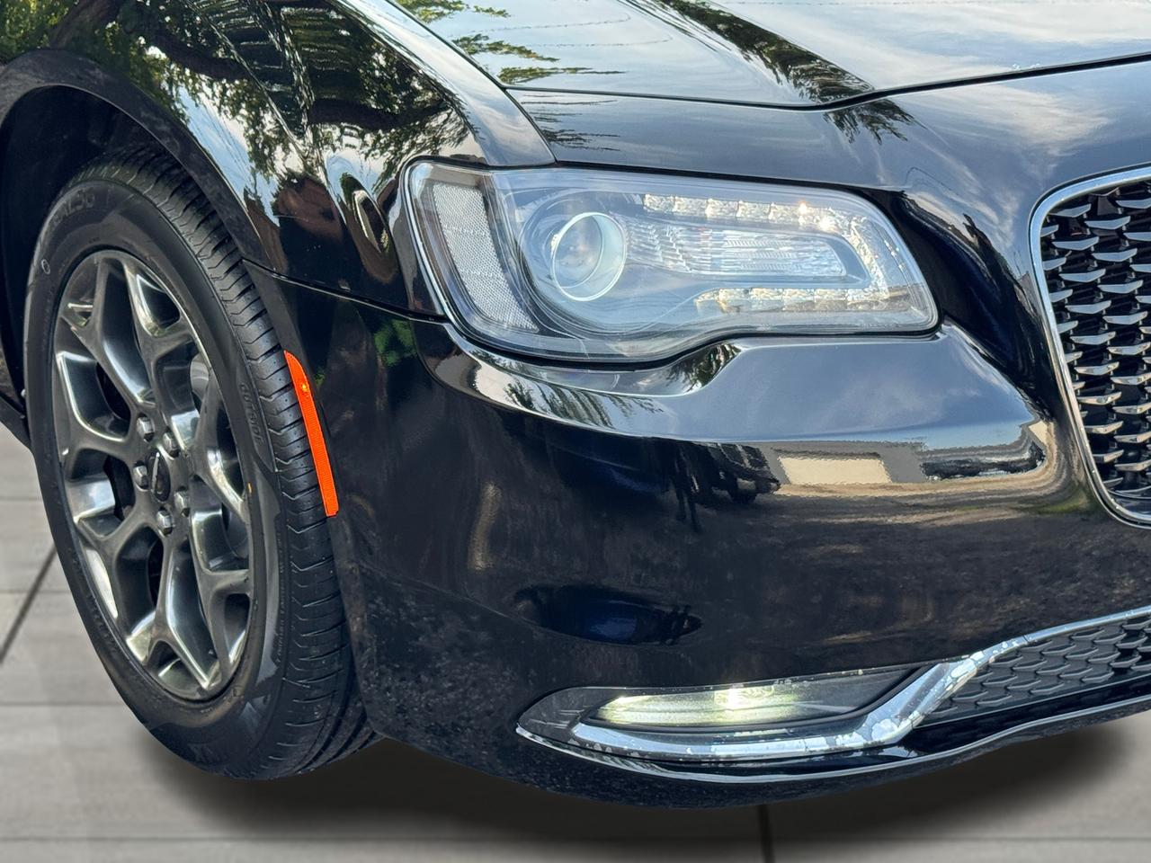 2018 Chrysler 300 300S AWD+New Tires+Brakes+Leather Photo