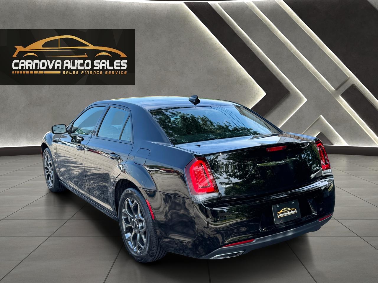 2018 Chrysler 300 300S AWD+New Tires+Brakes+Leather Photo