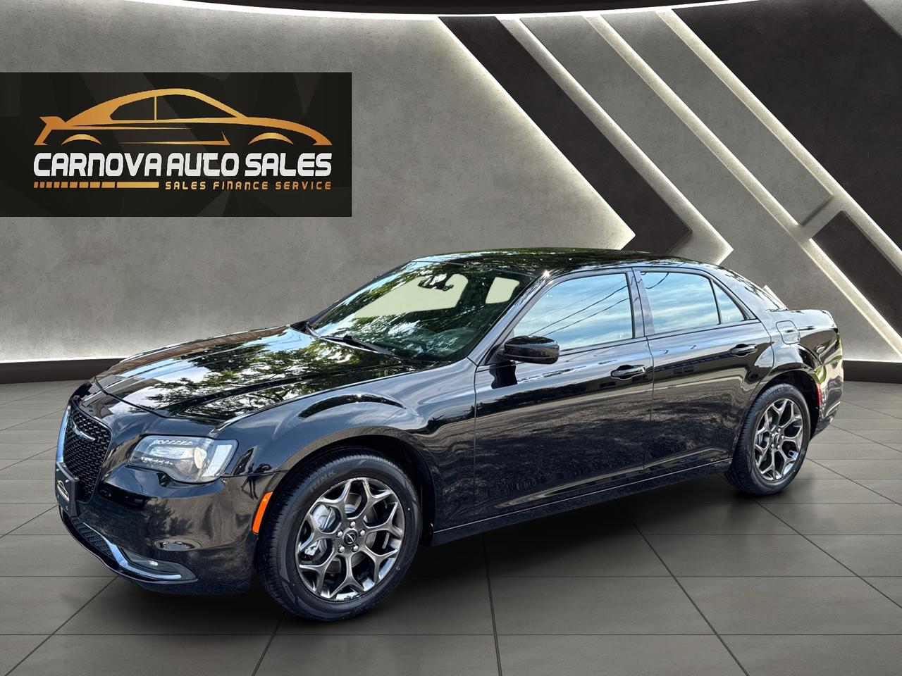 2018 Chrysler 300 300S AWD+New Tires+Brakes+Leather Photo0