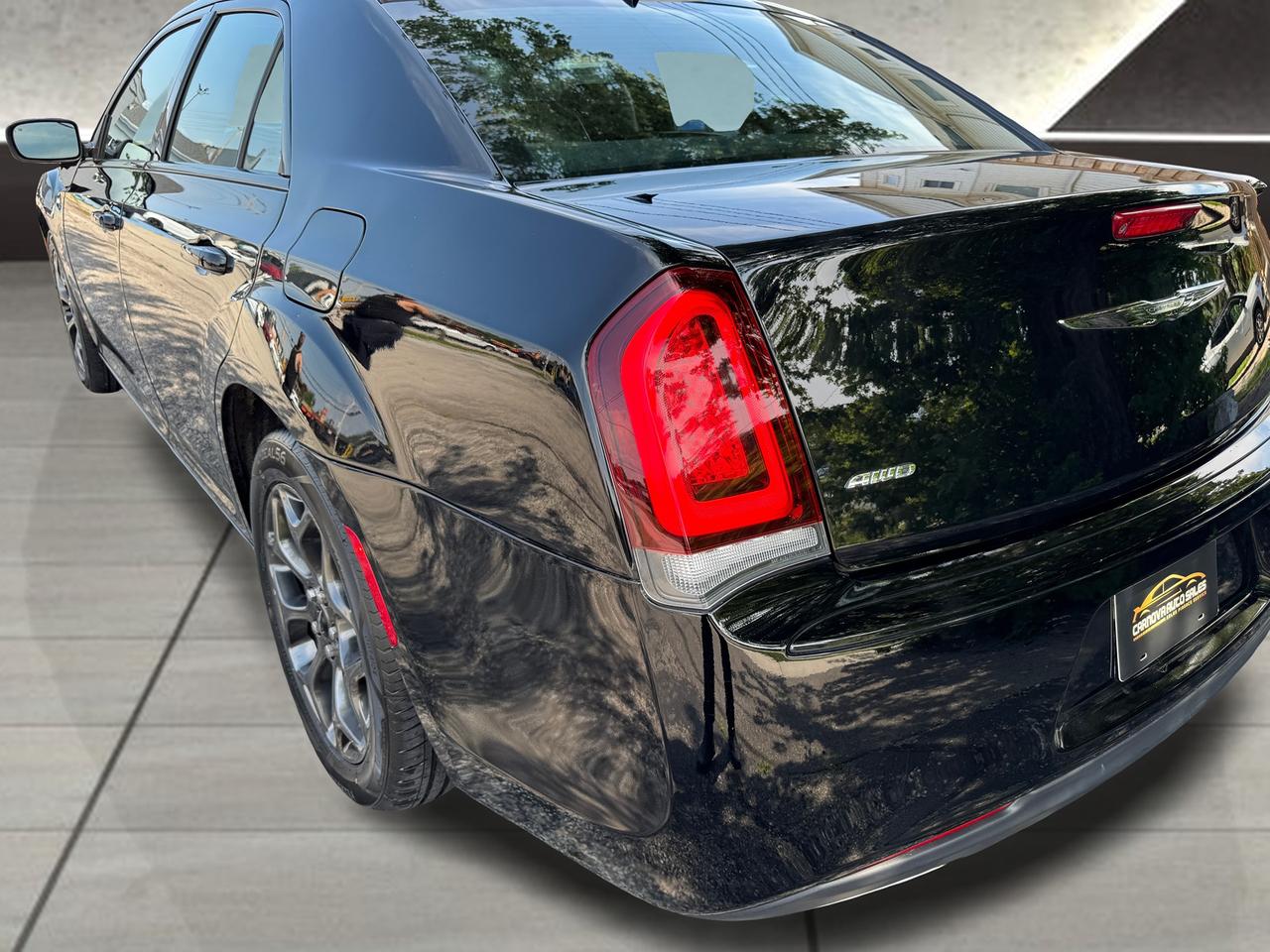 2018 Chrysler 300 300S AWD+New Tires+Brakes+Leather Photo