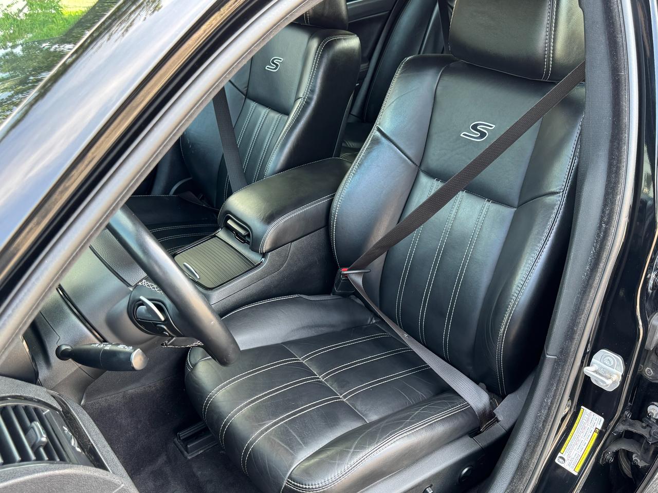 2018 Chrysler 300 300S AWD+New Tires+Brakes+Leather Photo