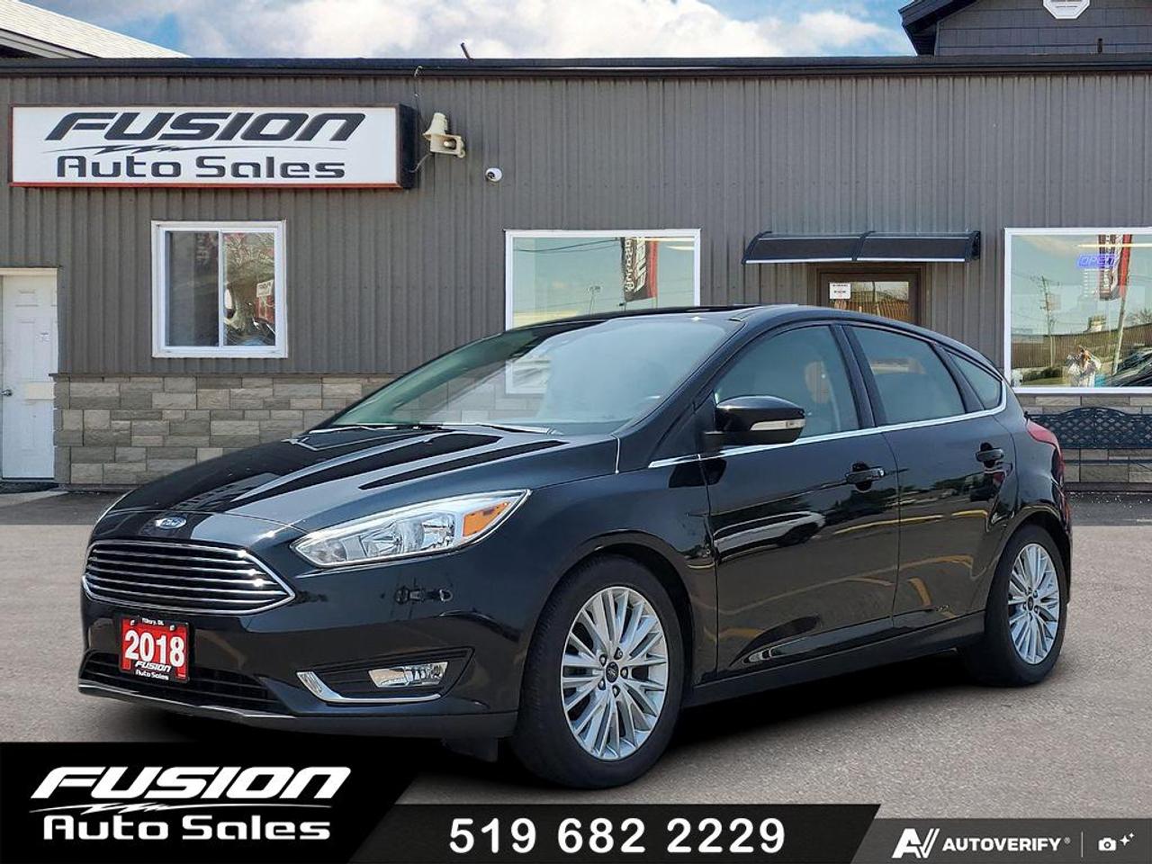 2018 Ford Focus Titanium-LEATHER-SUNROOF-NAV-REMOTE START-CAMERA - Photo #1