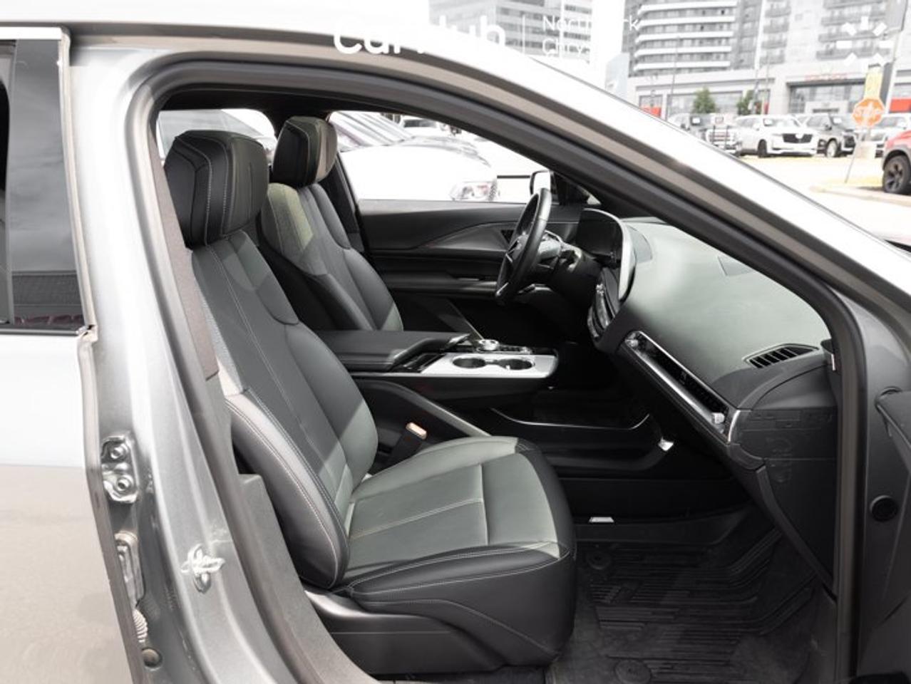 2024 Cadillac LYRIQ Tech PanoRoof Apple CarPlay Android Auto Heated/Vented Seats Powered Memory Seats Remote Start Photo