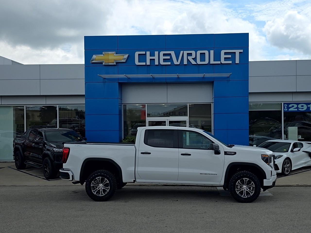 2026 GMC Sierra 1500 Crew Cab Short Box 4-Wheel Drive Pro Photo5