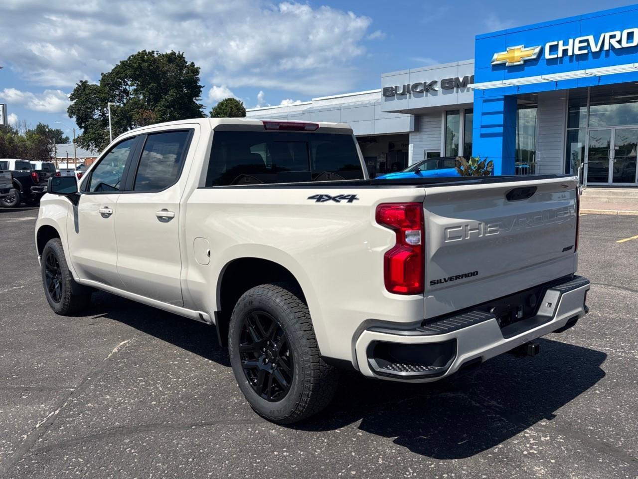 2026 Chevrolet Silverado 1500 RST New 5 Passenger Crew Cab V8 4X4 Truck with Heated Front Seats, Heated Steering Wheel, Wireless Phone Charging, Dark Appearance Package and a 13.4 Diagonal Touchscreen Radio with Google Built-In, Wirel Photo