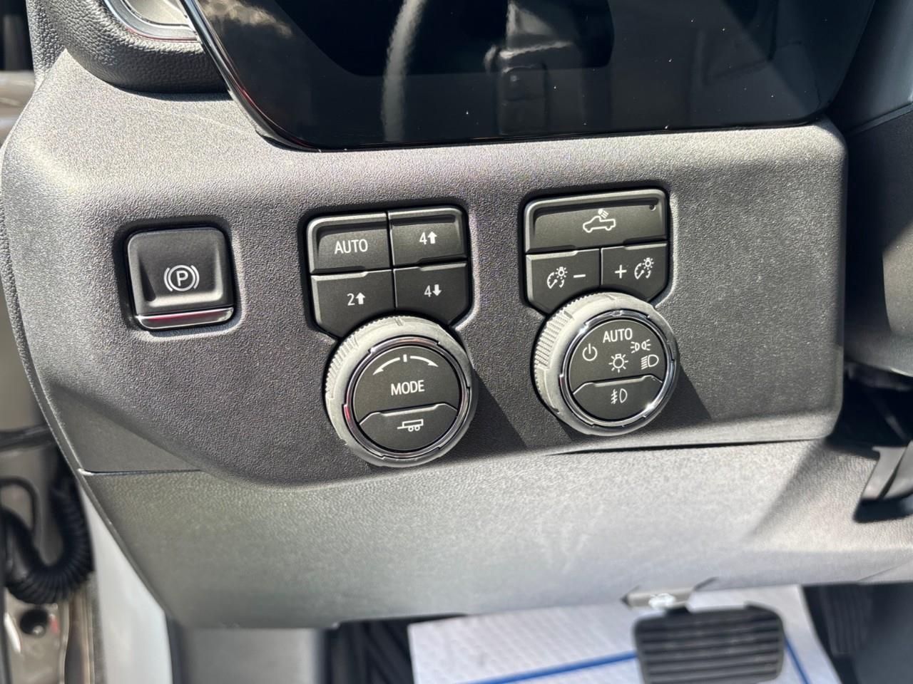 2026 Chevrolet Silverado 1500 RST New 5 Passenger Crew Cab V8 4X4 Truck with Heated Front Seats, Heated Steering Wheel, Wireless Phone Charging, Dark Appearance Package and a 13.4 Diagonal Touchscreen Radio with Google Built-In, Wirel Photo
