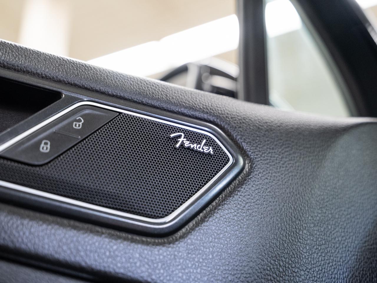 2022 Volkswagen Tiguan HIGHLINE R-LINE AWD | Nav | Panoroof | CarPlay