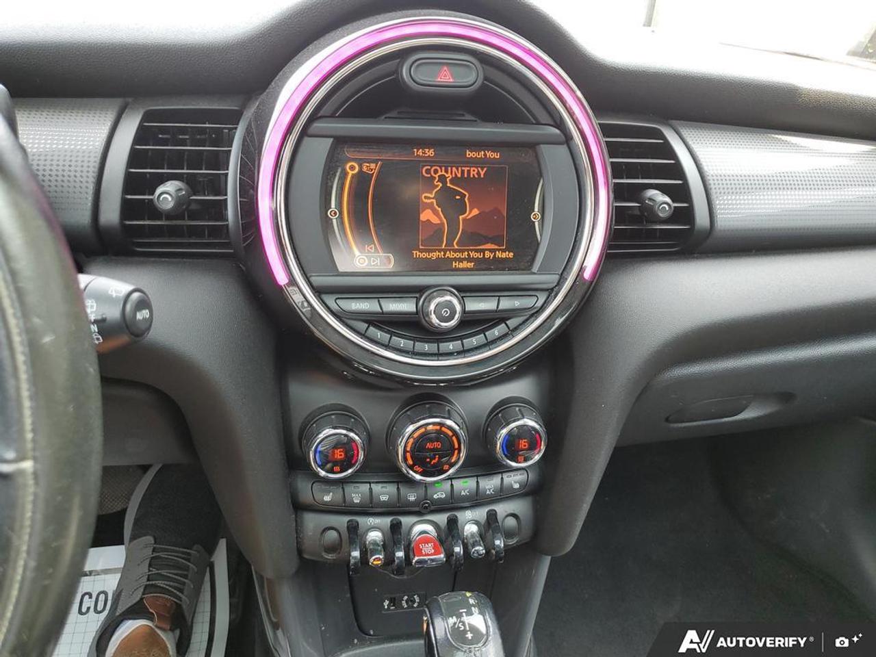 2018 MINI Cooper COOPER-LEATHER-SUNROOF-BLUETOOTH Photo