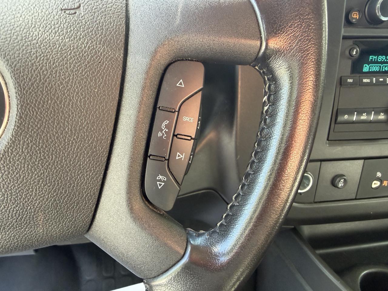 2023 Chevrolet Express Cargo Van ONLY 24,000KM!!! BLUETOOTH, KEYLESS ENTRY, CRUISE! Photo