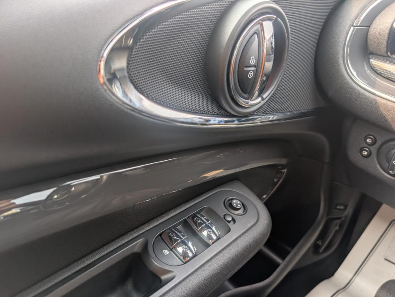 2018 MINI Cooper Clubman COOPER S ALL4 * NAVIGATION * POWER SUNROOF Photo