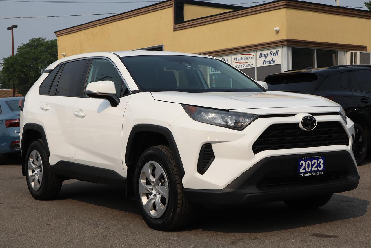 Used 2023 Toyota RAV4 LE AWD for sale in Brampton, ON