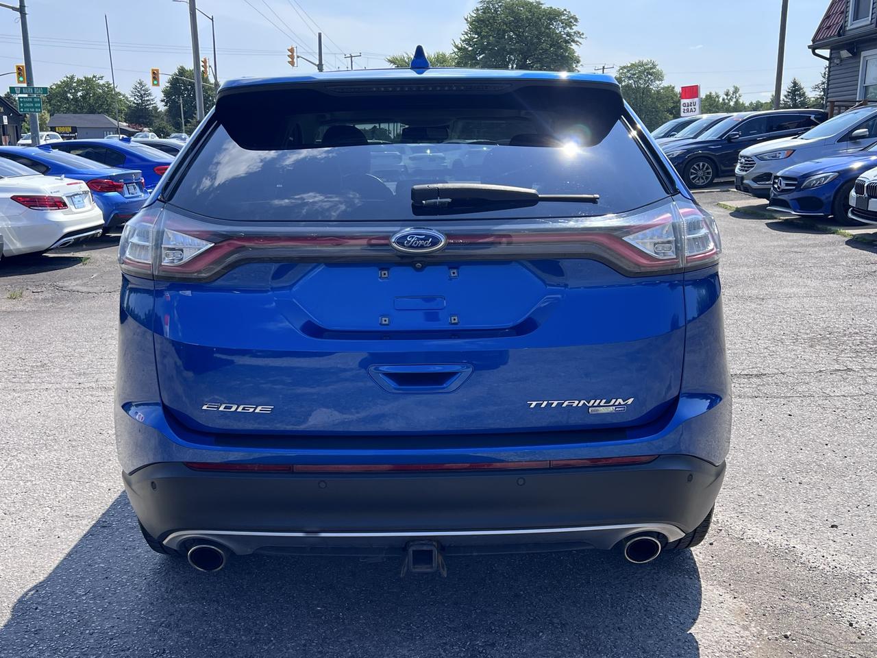 2018 Ford Edge Titanium AWD Photo3