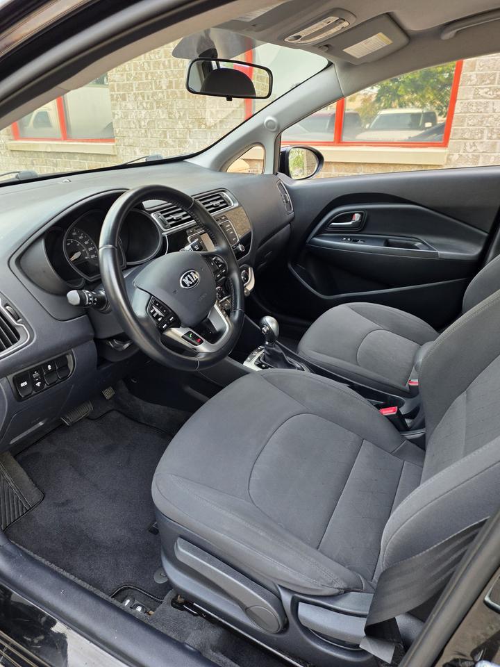 2016 Kia Rio EX Photo