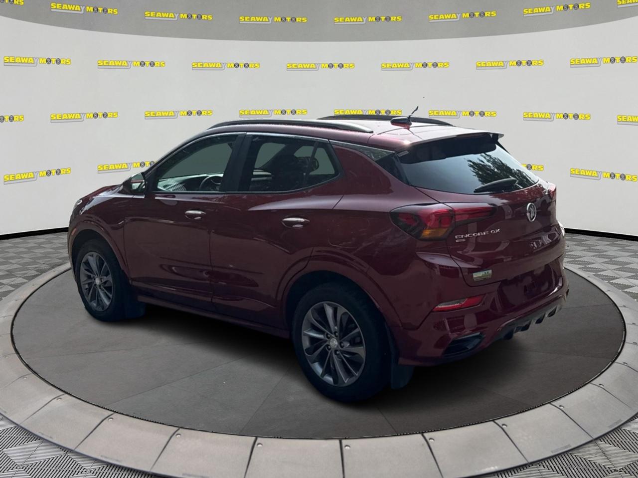 2023 Buick Encore GX AWD 4dr Preferred Photo4