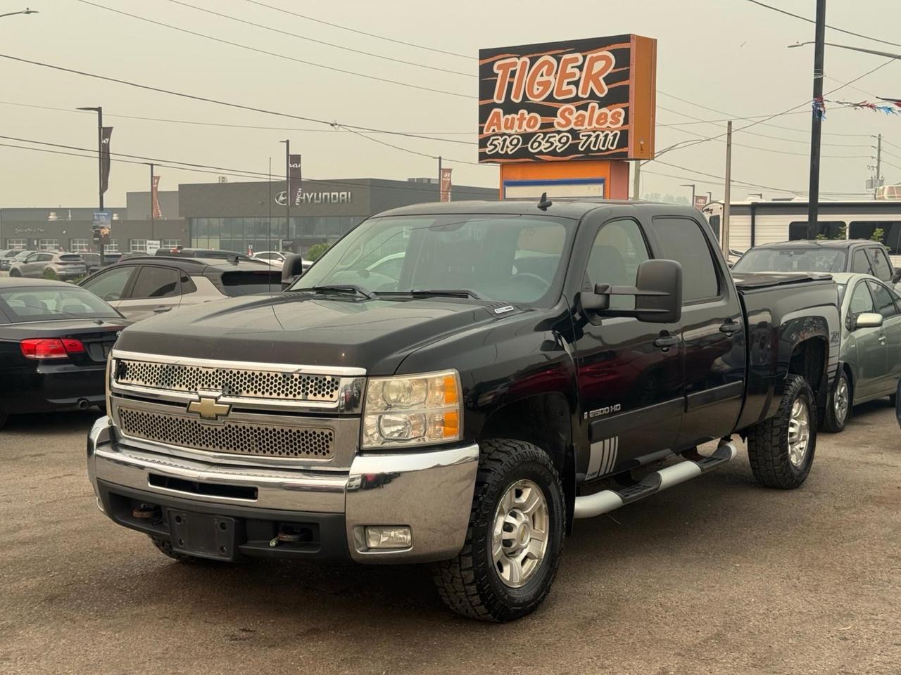 2007 Chevrolet Silverado 2500 LT, CREW CAB, DURAMAX DIESEL, NEWER TIRES, AS IS - Photo #1