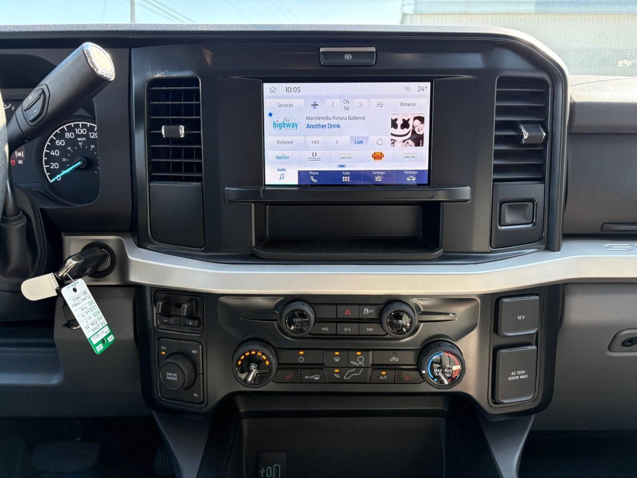2025 Ford F-550 Super Duty DRW Photo