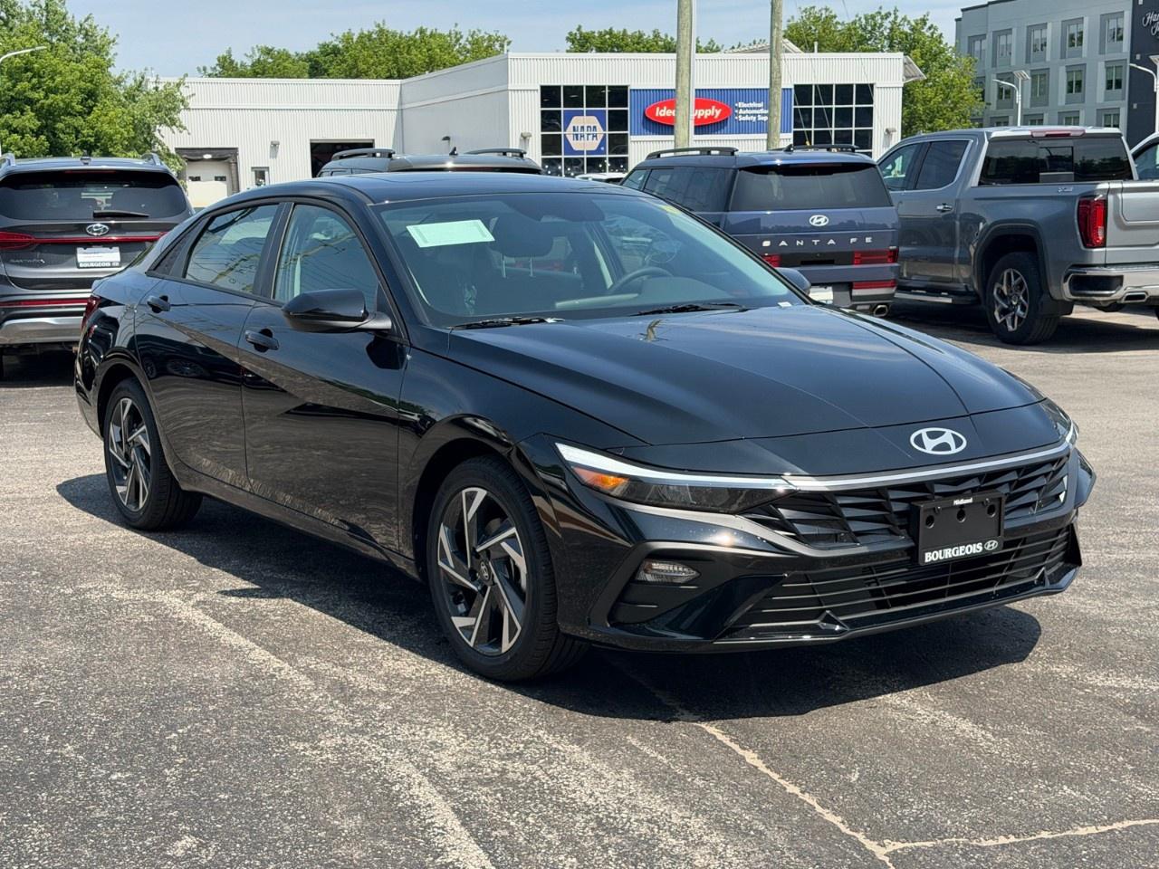 2026 Hyundai Elantra Preferred IVT w/Tech Pkg Photo