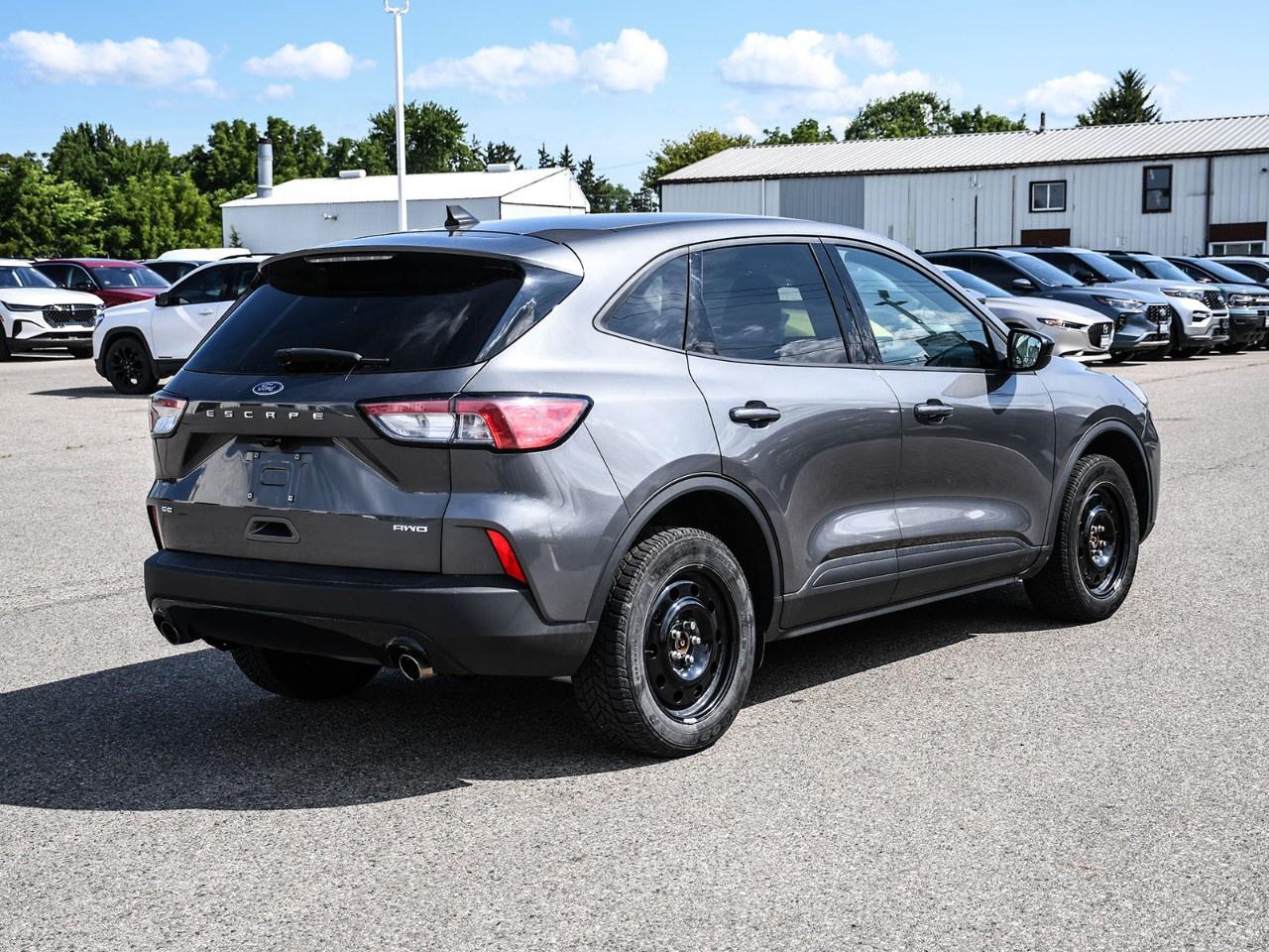 2022 Ford Escape SE AWD Photo4