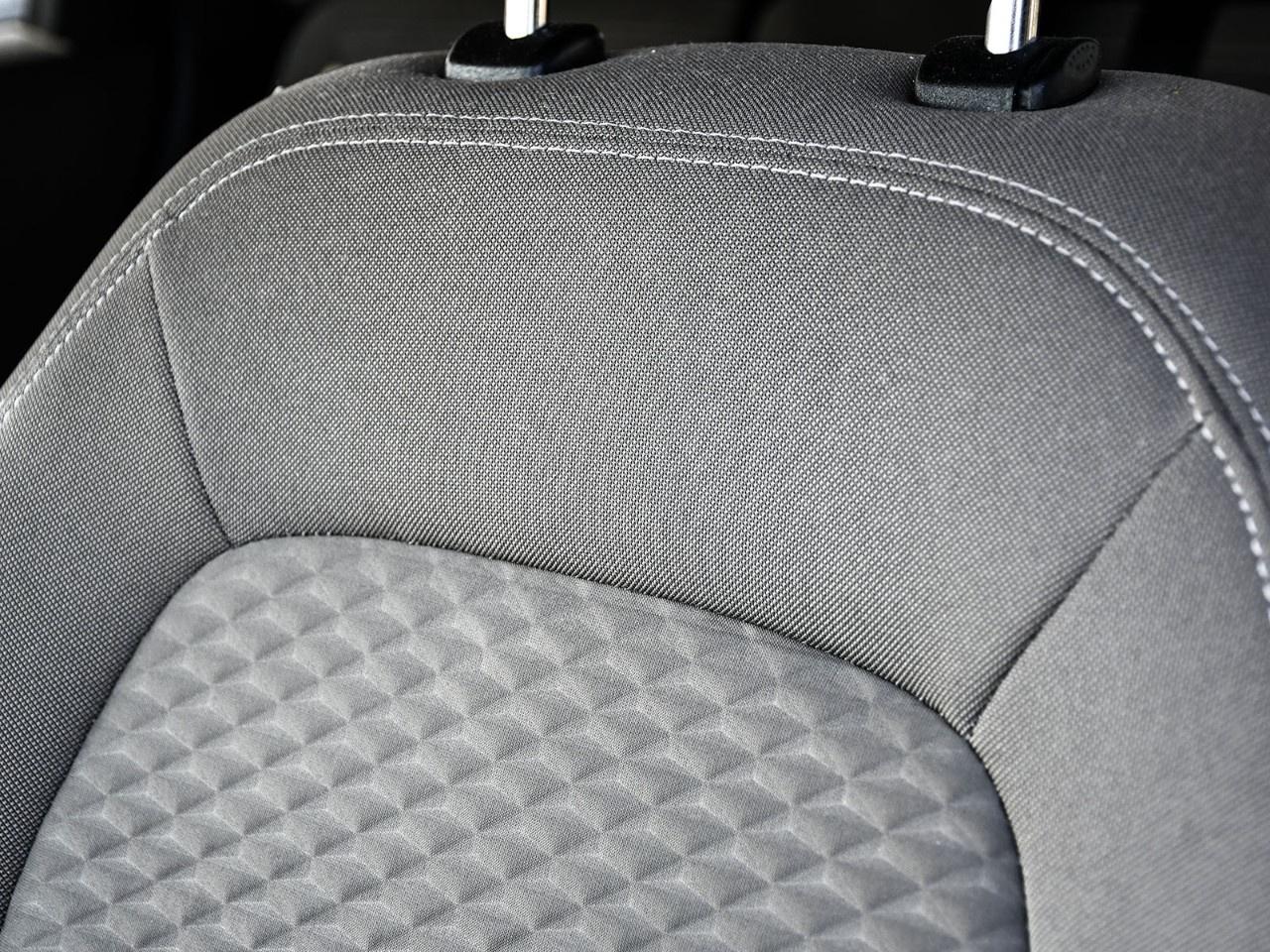 2022 Ford Escape SE AWD Photo
