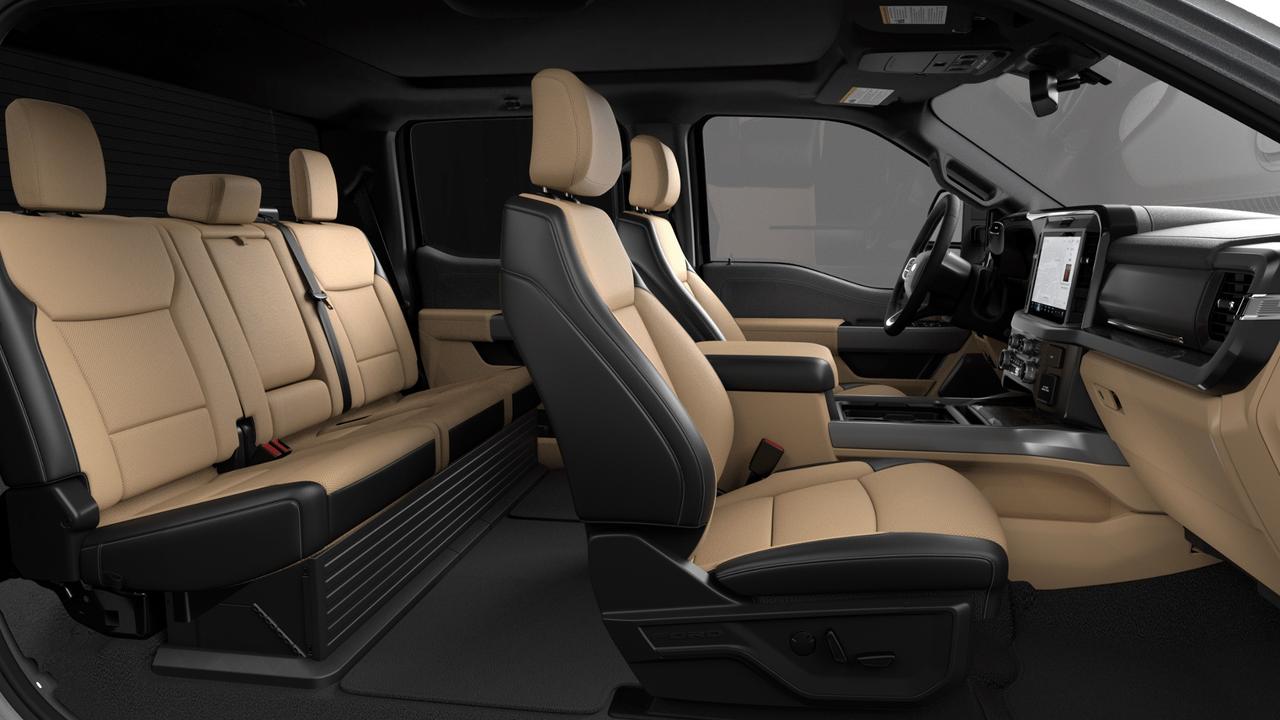 2027 Ford F-250 Super Duty SRW Lariat Photo