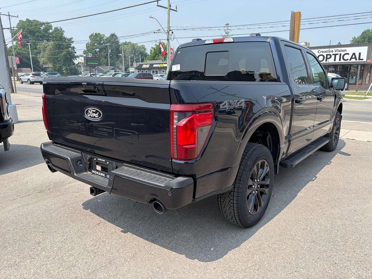 2026 Ford F-150 XLT 4WD SuperCrew 5.5' Box Photo3