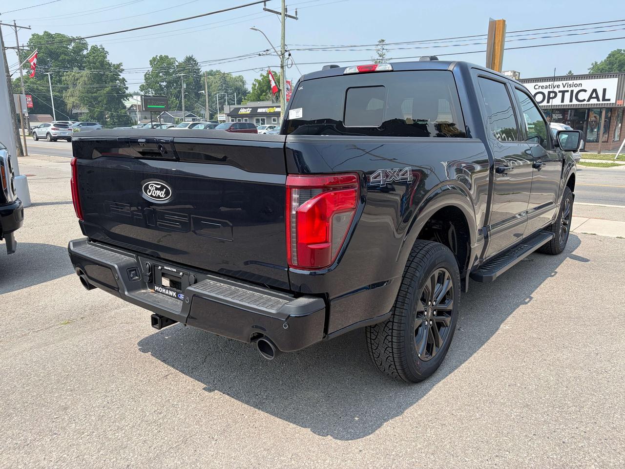 2026 Ford F-150 XLT 4WD SuperCrew 5.5' Box Photo3