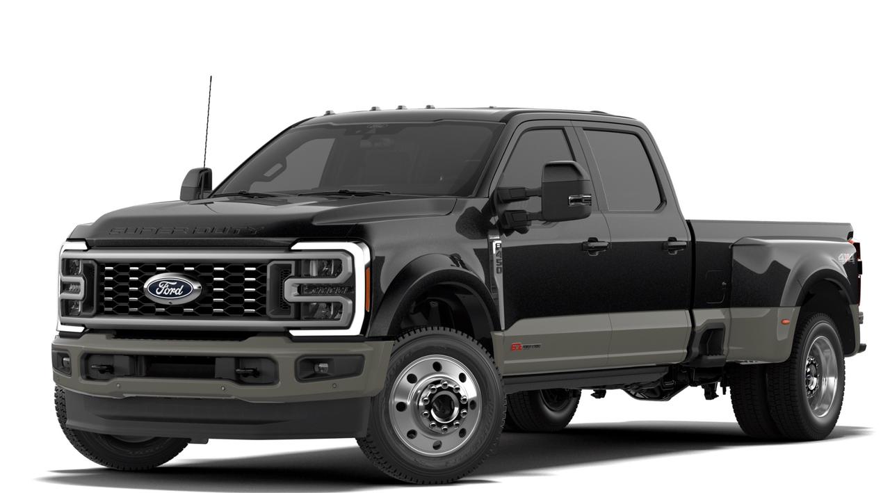 2027 Ford F-450 Super Duty DRW King Ranch Photo0