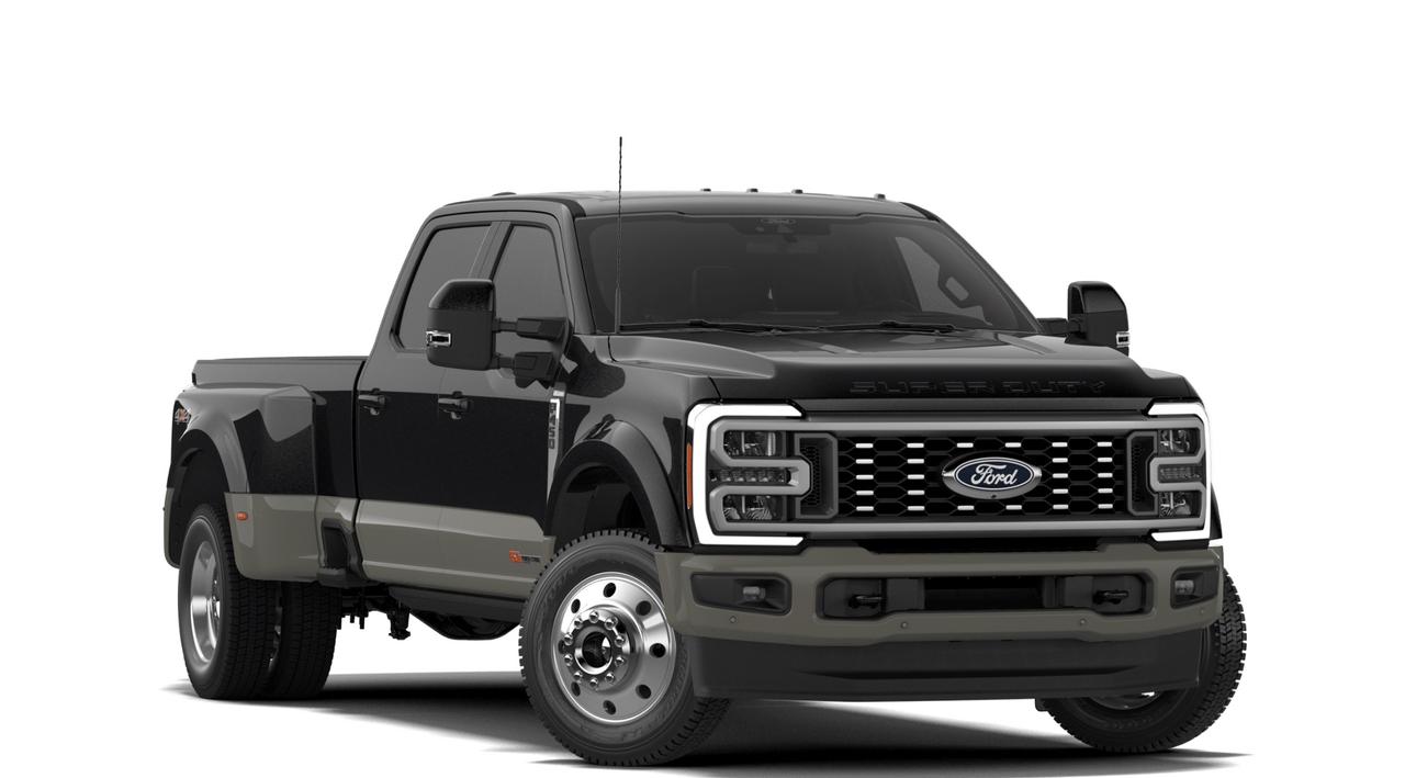 2027 Ford F-450 Super Duty DRW King Ranch Photo