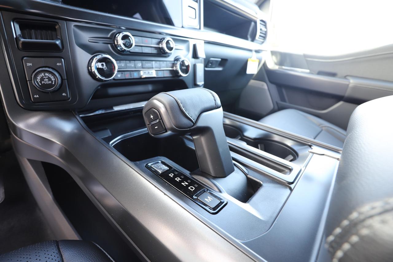 2026 Ford F-150 Lariat 4WD SuperCrew 5.5' Box Photo